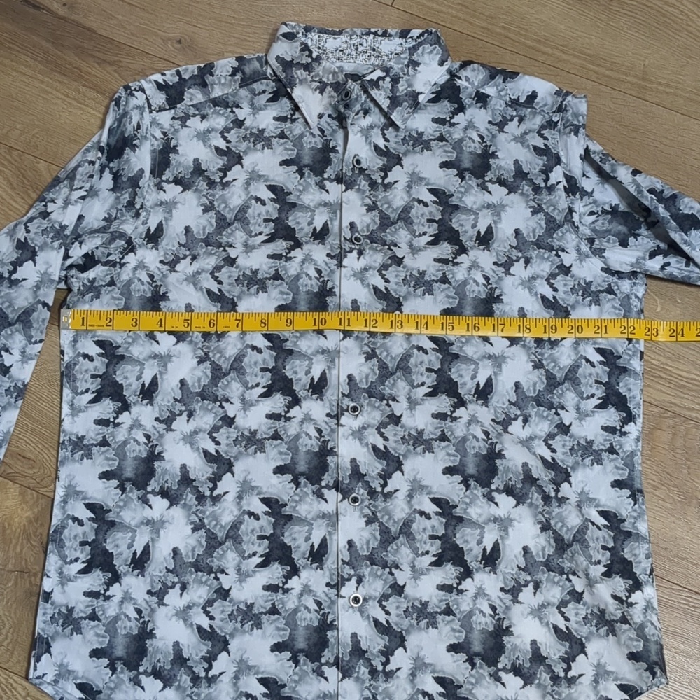 Robert Graham Long Sleeve Fort Summer Abstract White Black Shirt Classic Fit SzM - Picture 5 of 10